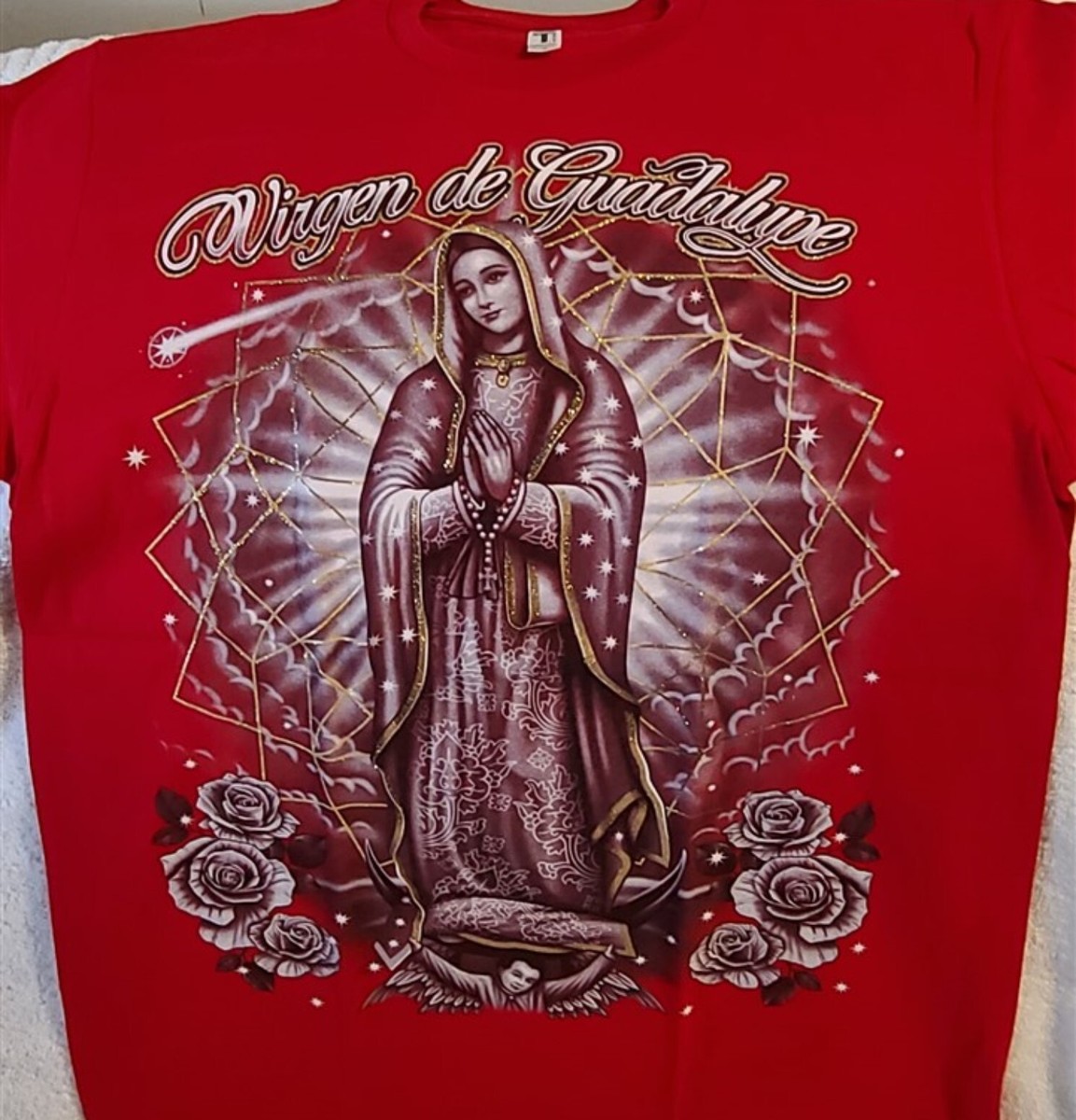 VIRGEN DE GUADALUPE VIRGIN MARY FLOWER ROSE PRAY RED T-SHIRT | eBay