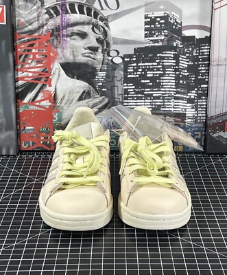 Adidas Men's PW Campus Pharrell Williams FX8025 Peach/Cream Shoes