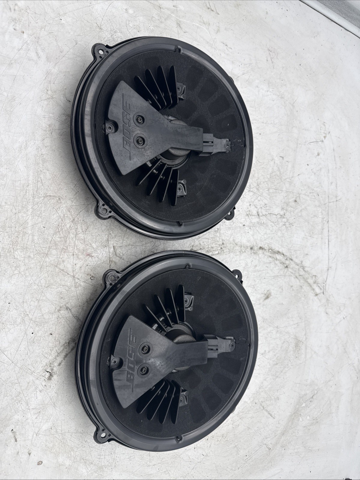 05-09 CHEVROLET CORVETTE C6 FRONT RIGHT PASSENGER SIDE DOOR SPEAKER ASSEMBLY OEM