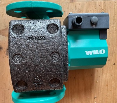 Wilo TOP Z 40  Art. Nr 2021023,  2021022 Heizung Pumpe 400 Volt 250 mm NEU