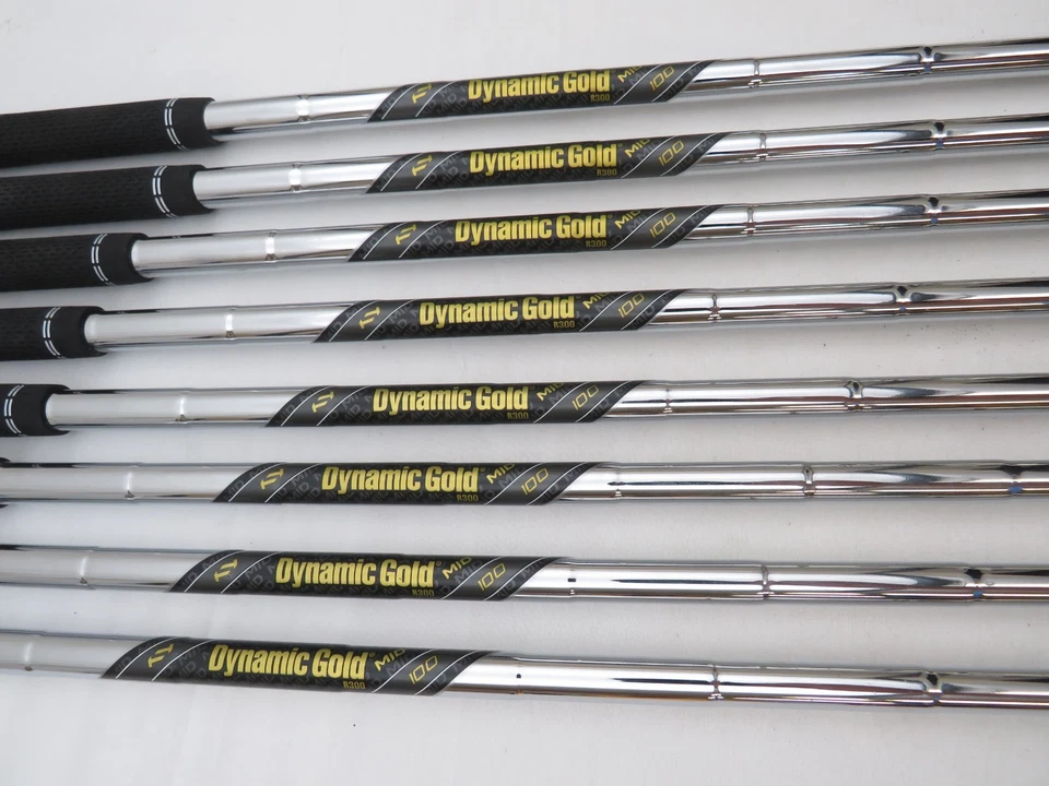 Used Ping i530 Blue Dot Iron Set 4-PW,UW Dynamic Gold R300 Regular Flex Steel - Image 4 of 4