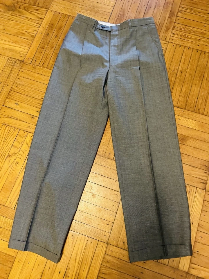 VTG 1990s 42 R Giorgio Armani Gray Black Plaid Classic Cut Wool Suit Italy 32 - Image 4 of 4