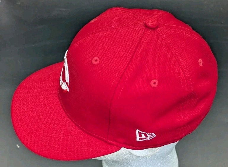 Cincinnati Reds New Era 59Fifty Fitted Hat Cap Sz 7 1/4 2020