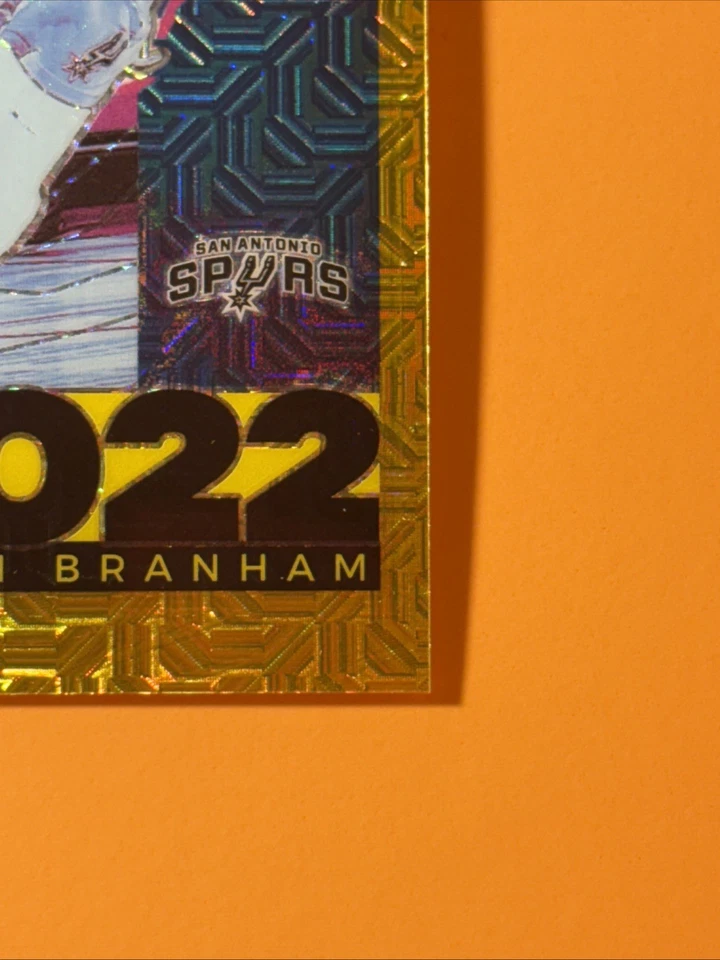 2022-23 Panini NBA Flux Malaki Branham Freshman Year Gold Mojo /10 - Image 4 of 4