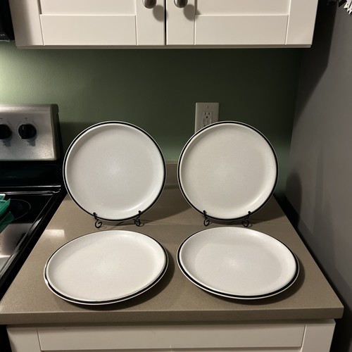 (4) Noritake Folkstone TINA 8507 Dinner Plates Approximately 10.75”