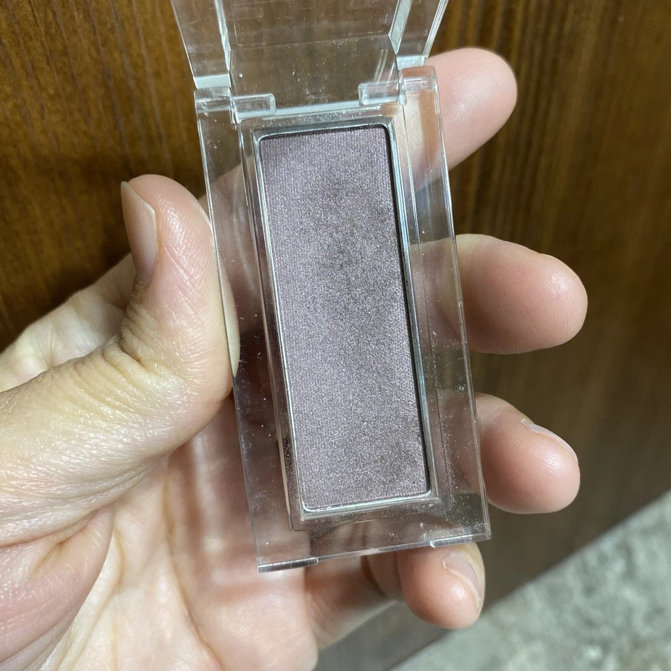 Sombra Calvin Klein Tanzanita Nova Sem Caixa Tamanho Completo Rara - Imagem 3 de 4