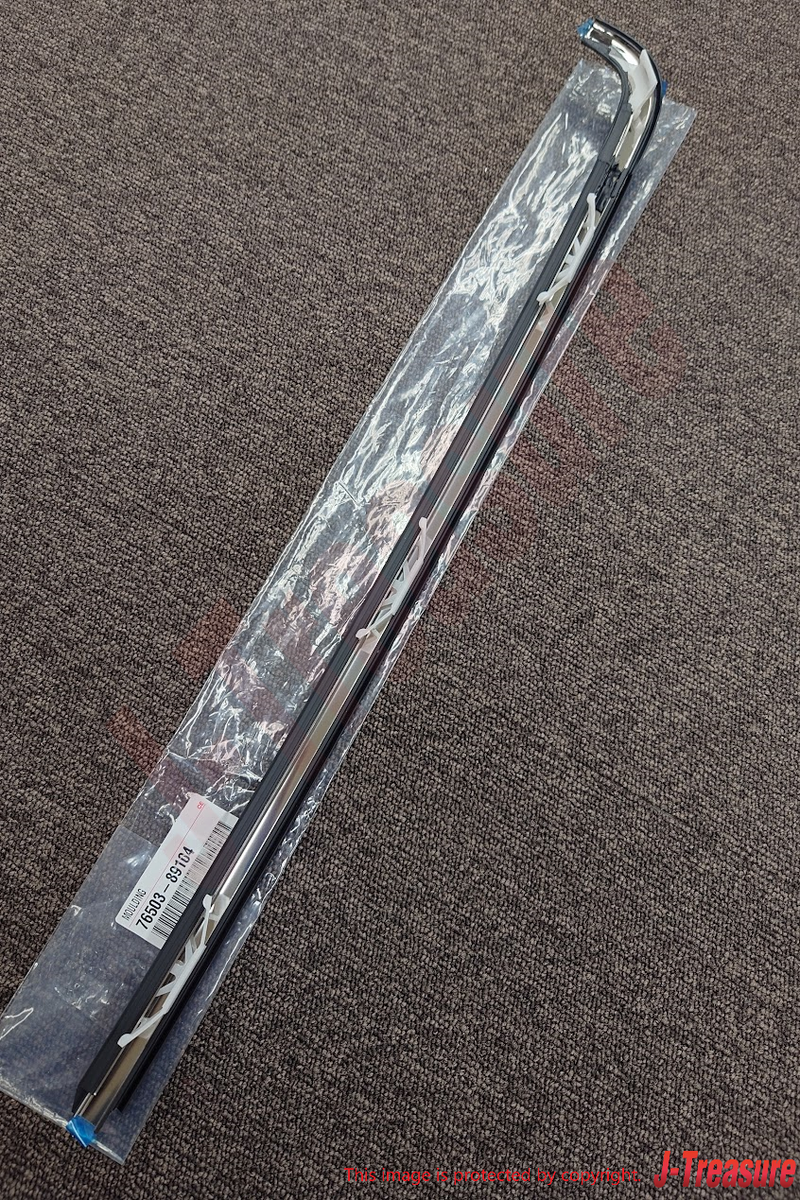 TOYOTA 4RUNNER VZN1#0 89-95 Genuine Outside Windshield Moulding RH