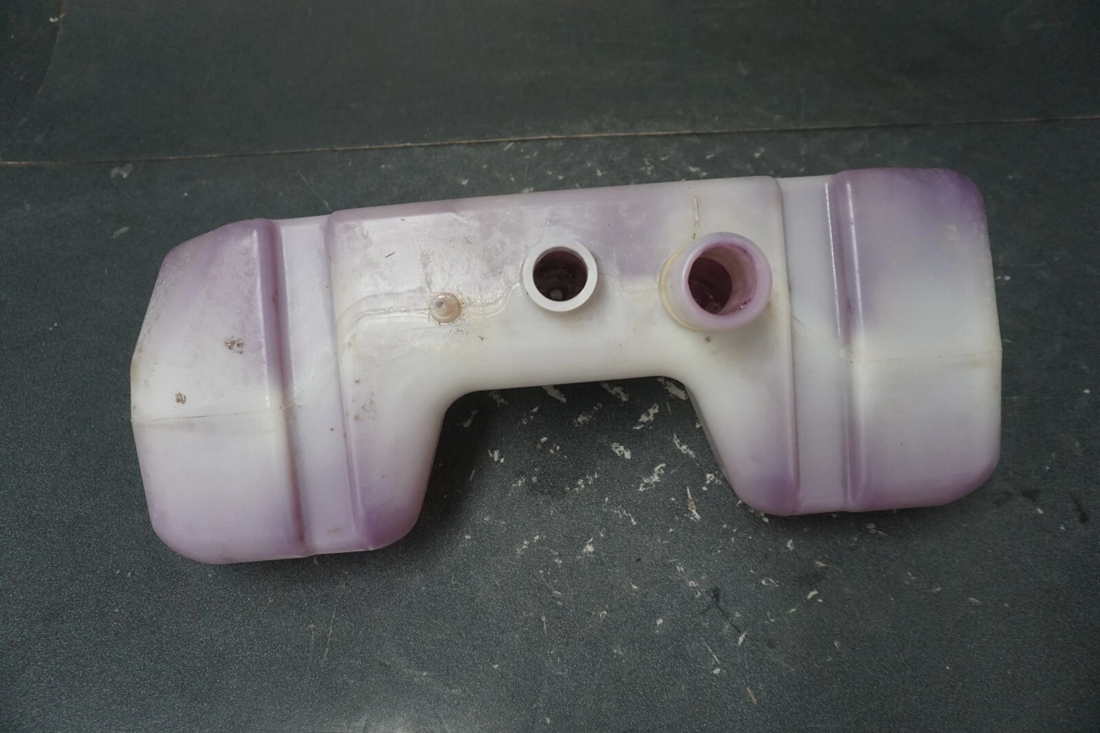1999-2008 Yamaha OEM Oil Tank Reservoir Freshwater WaveRunner GPR 1200 XLT 800