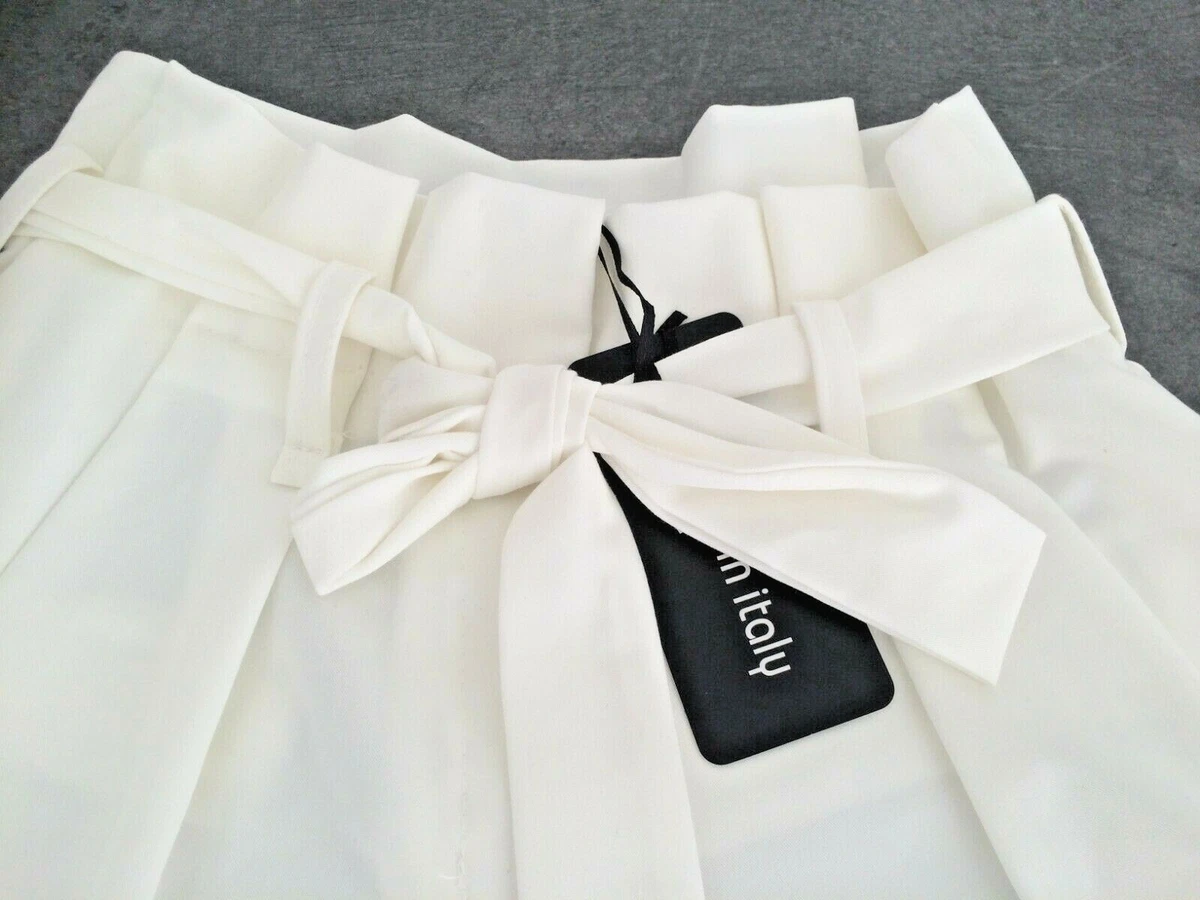 SUBLIME SHORT A PINCE FEMME TRES CHIC BLANC CEINTURE TAILLE L