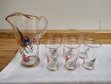 Vtg. fish/sea life pitcher and glasses, set of 6. Gold trim.