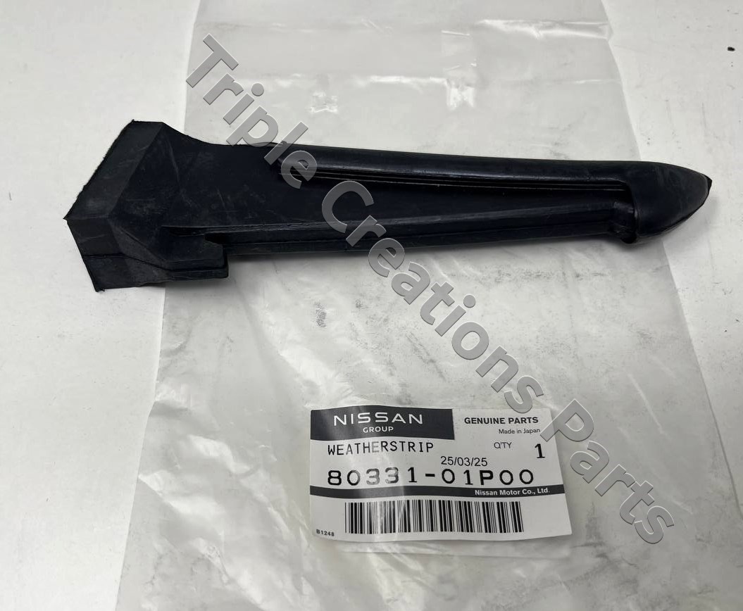 8033101P00 Genuine Nissan Rubber Front Door Corner RH 80331-01p00