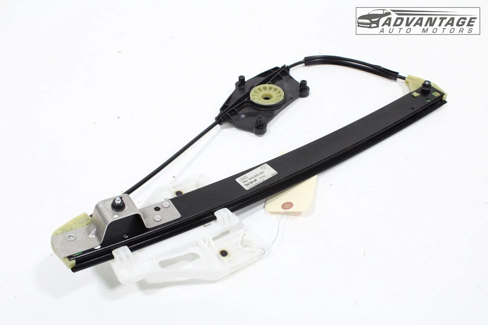 AUDI Q3 QUATTRO 2015-2018 REGULADOR VENTANA PUERTA TRASERA DERECHA CON MOTOR OEM Foto 2 de 4