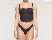 NWT Skims bonded corset This strapless cropped corset with figure-defining