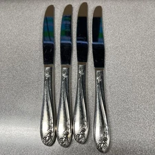 Wm. Rogers Mfg. Co. Tupperware Rose Dinner Knives Silverplate 9” 4 Dinner Knives