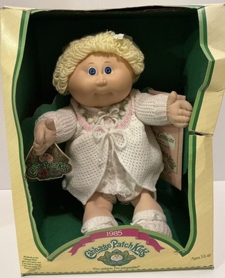 VINTAGE 1985 CABBAGE PATCH KIDS DOLL 3900 BLONDE HAIR BLUE EYES KNIT OUTFIT NOS