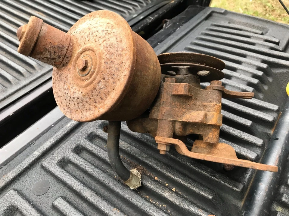 福特伊顿动力转向泵和支架适用于野马、猎鹰、Fairlane — 第 2/4 张图片