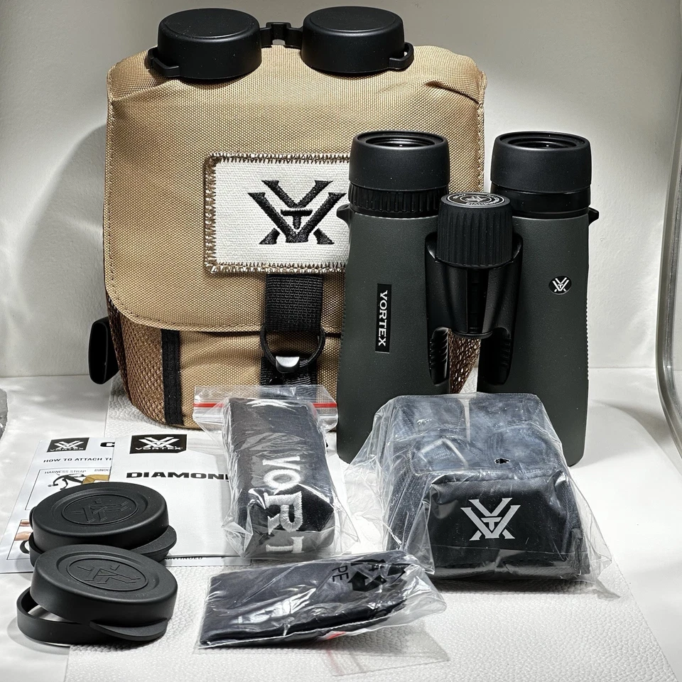 Vortex Optics Diamondback HD 8X42 Binocular w/ Vortex Harness Case - Image 4 of 4