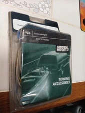 Trailer wiring kit Hidden Hitch #31823 universal tail light converter