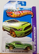 Hot Wheels Showroom 2013 Asphalt Assault 10 Ford Shelby Gt500 Supersnake