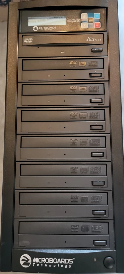 Microboards Tecnología Duplicador DVD/CD Modelo LS DVD PRM-pro-716 Foto 2 de 4
