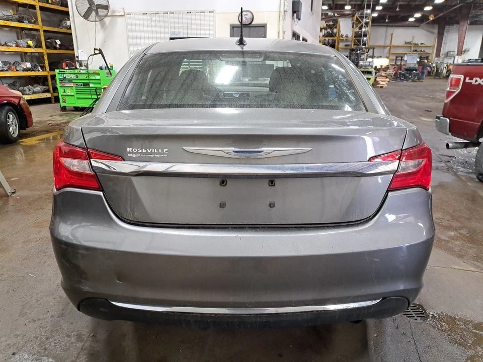 Rh Passenger Side Strut 2012 200 Sku#4080864 - Image 3 of 4