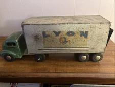 Vintage 1950s Smith Miller GMC Lyon Van Lines Pressed Steel Semi Truck & Trailer