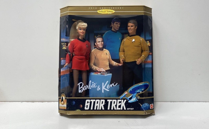 Mattel Barbie & Ken Star Trek Giftset 1996 30th Anniversary Collector Edition