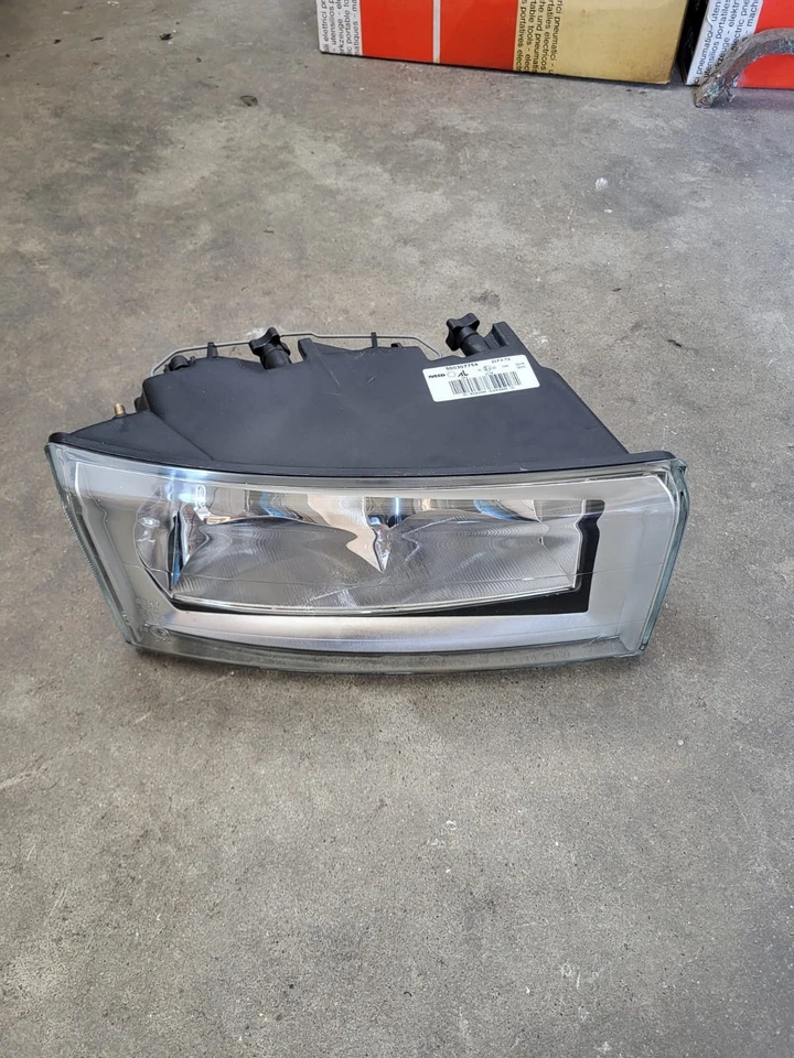 FANALE IVECO SX DAILY 3 GENERAZIONE, IVECO 500307754 - Immagine 4 di 4