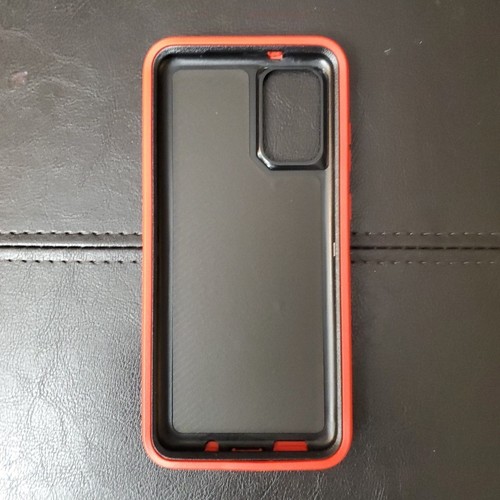 Red and black Rubber and Carbon Fiber phone case for galaxy s20 plus - Picture 2 of 11