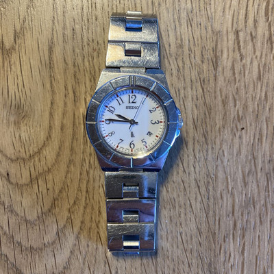 Seiko Lukia 7N82-0620 Analog Quartz Women Rukia Vintage  display picture 1