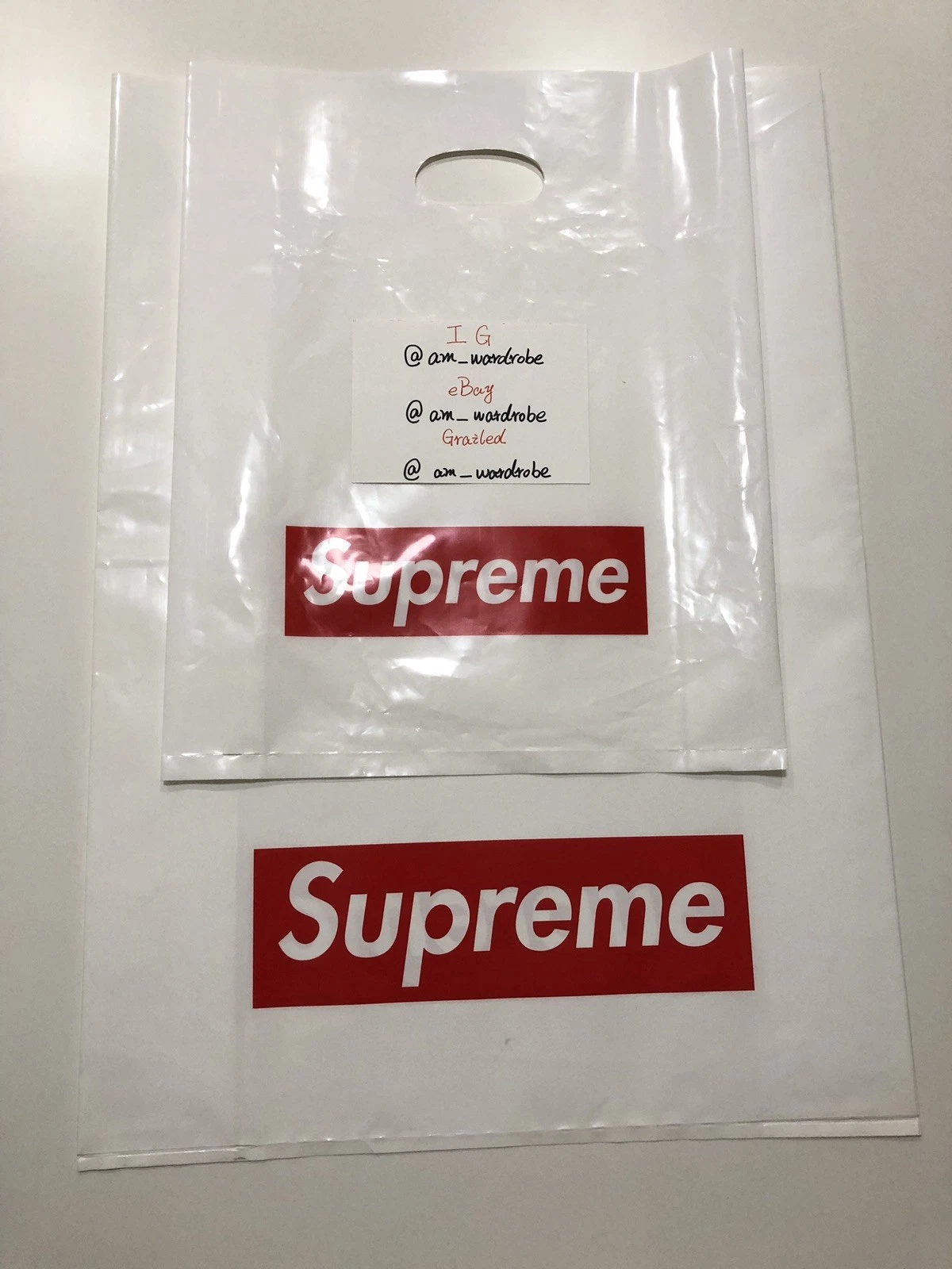 Sac fourre tout en plastique Supreme NYC boîte rouge logo sac à provisions lot de 2 des deux tailles