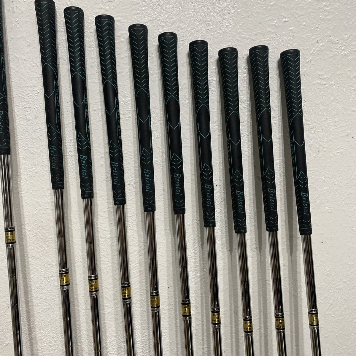 Bristol Advisory Golf Set 1,3,5 Woods 3-P,S Iron Set RH Steel