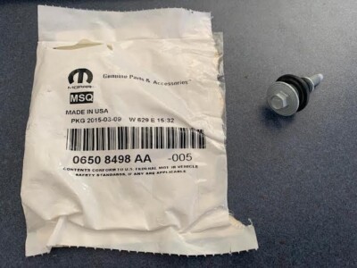 (1) NEW OEM GENUINE MOPAR Valve Cover Grommet Isolator Bolt  P/N 06508498AA