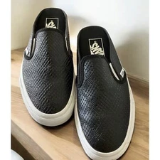 Vanz slip on mule leather embosed  women’s 7.5 