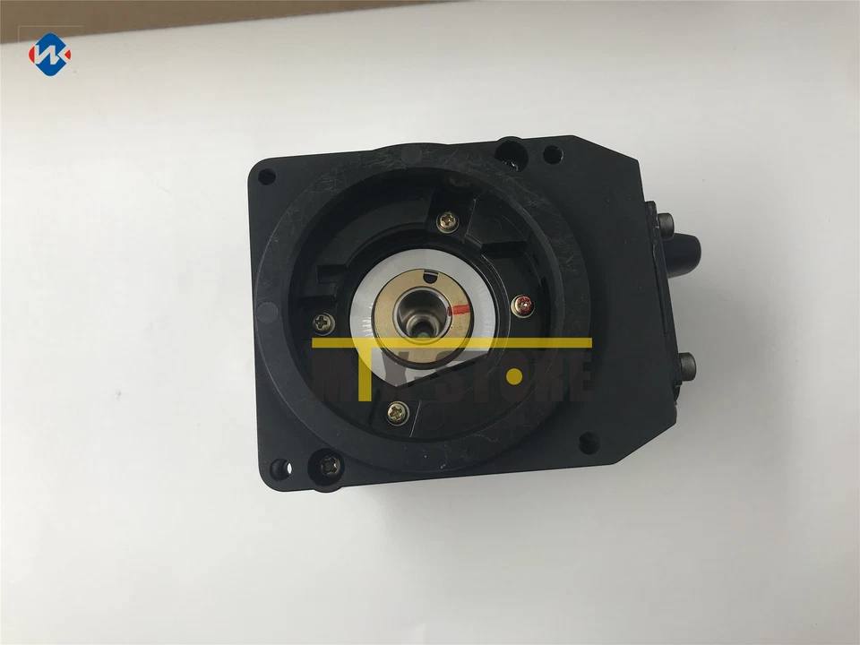 1pcs Brand New ones Yaskawa UTSAE-B17CLE Robot Encoder - Image 4 of 4