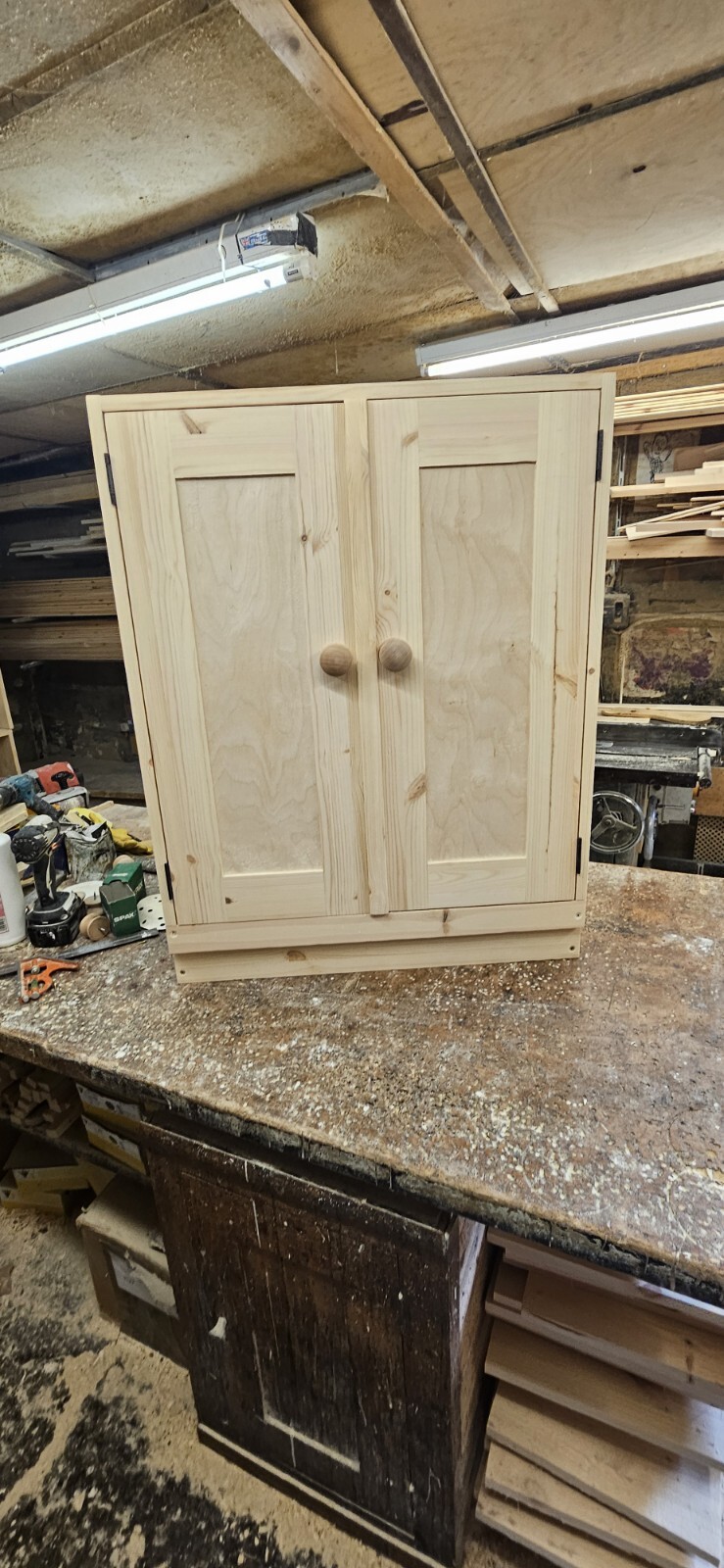 Picture 2 of 9