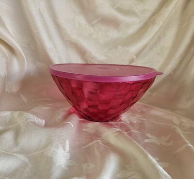 TUPPERWARE ICE PRISM BOWL - PINK - 2 LITER - WITH LID