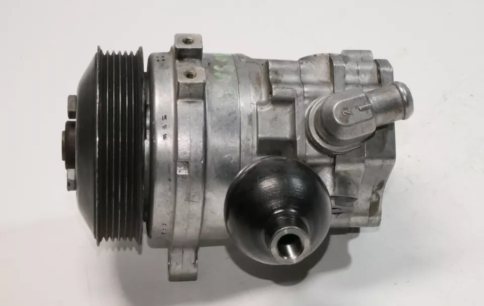 液压动力转向串联泵原始设备制造商宝马 E60 主动自适应转向 — 第 4/4 张图片