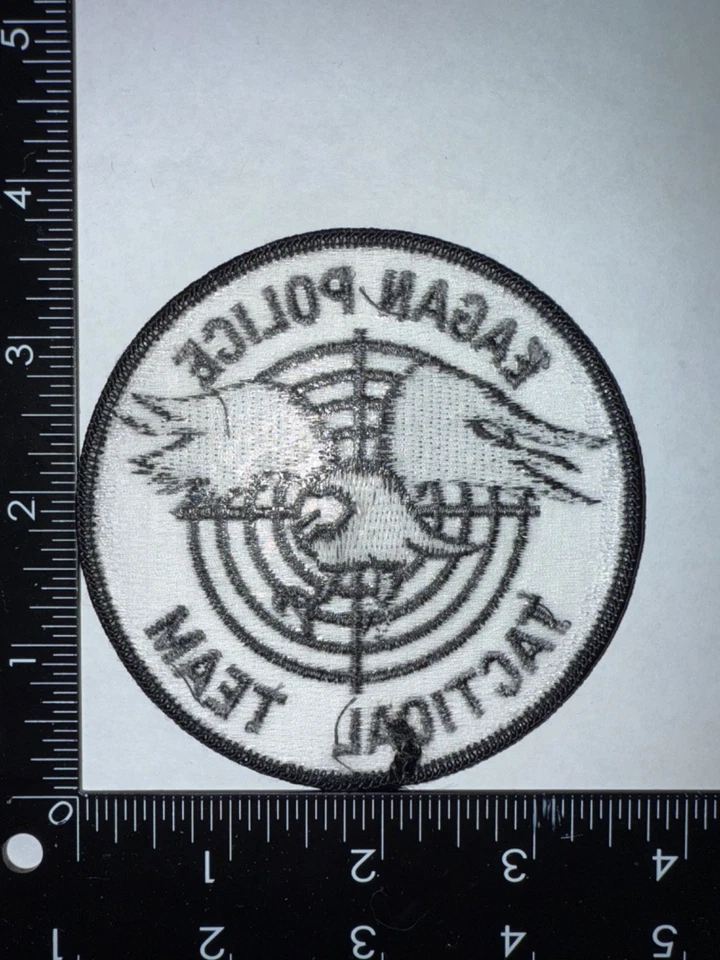 Parche de hombro obsoleto Eagan Minnesota MN equipo táctico policía Foto 2 de 2