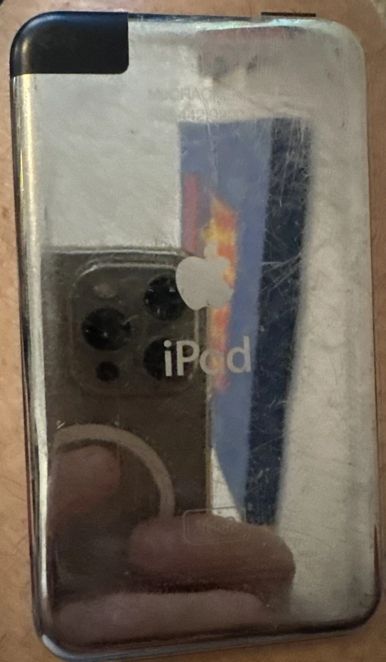 Apple iPod Touch 1st Gen (16 GB) Black A1213 Fast Ship Good Used 2.2.1 IOS - Image 3 of 3