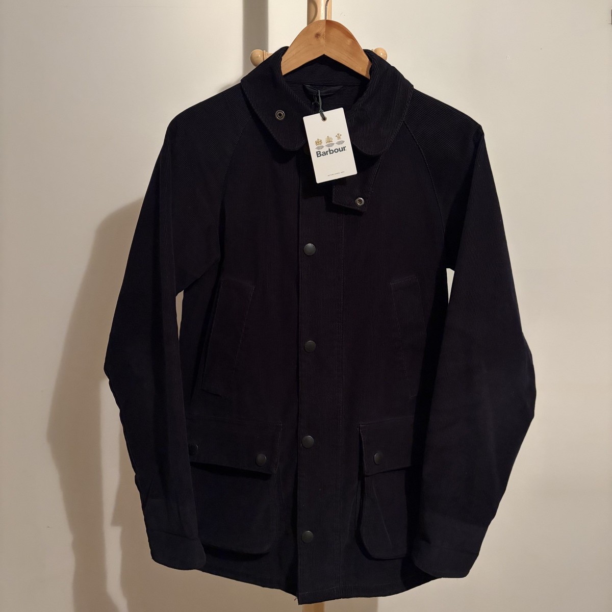 Barbour Bedale 英国製 紺 36 フード付き Mens Barbour White Label Corduroy Slim Line Bedale, Size 36, Navy