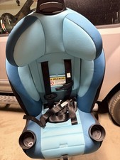 Elliaris Convertible Car Seat