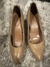 womens heels size 7