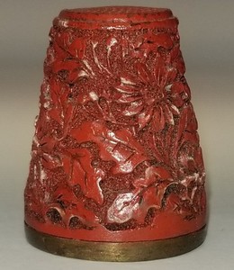 Vintage Cinnabar Chinese Thimble