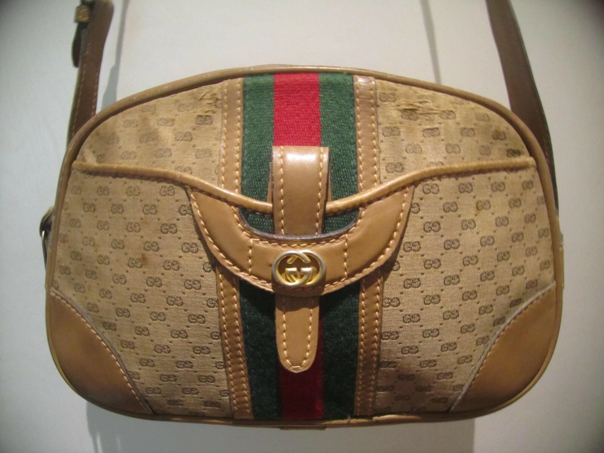 Vintage Gucci tan/beige W/green/red stripe Shoulder bag Crossbody