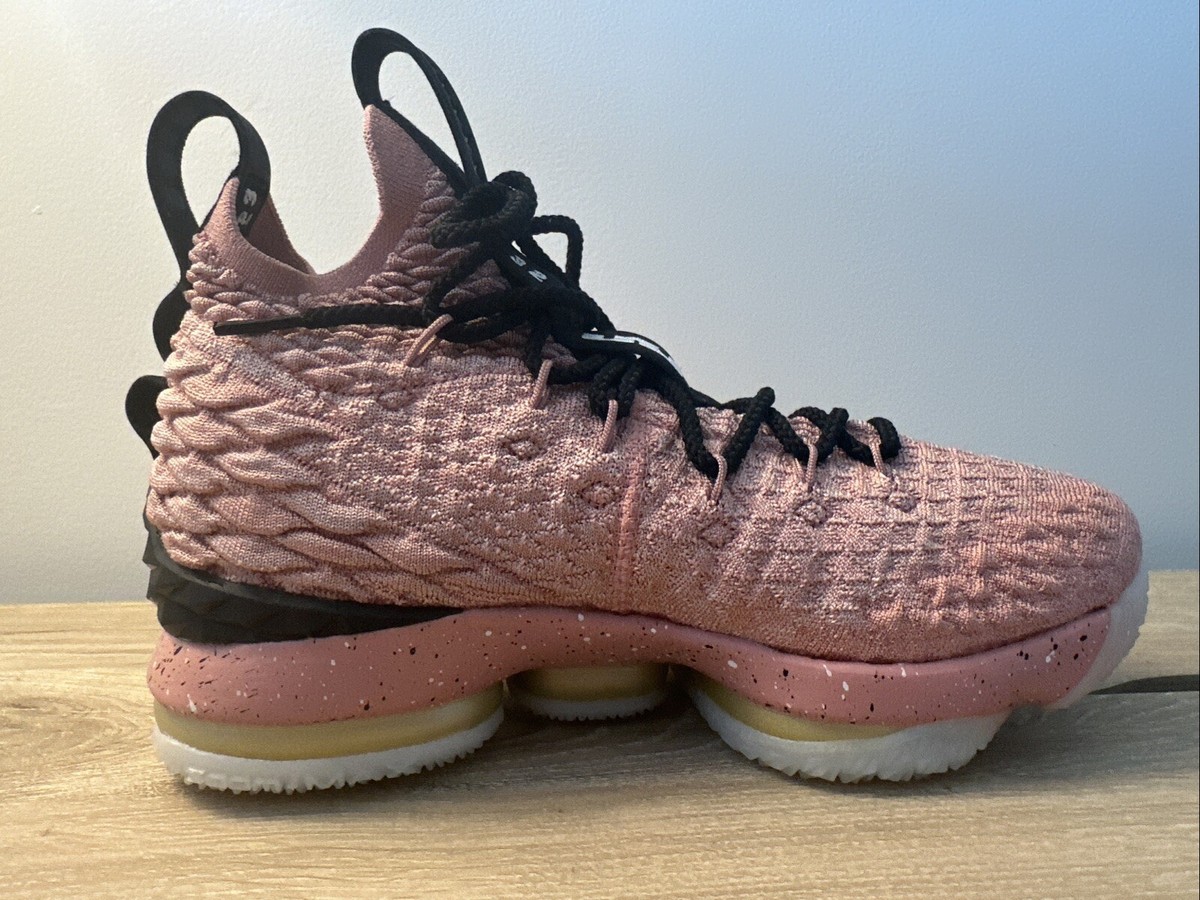 NIKE - Nike Lebron 15 ピンク King James Debuts 'All-Star' Nike LeBron XV in L.A. | NIKE