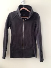 Lululemon Radiant Jacket II Funnel Neck Full Zip Black No Tag Small/6 Women s