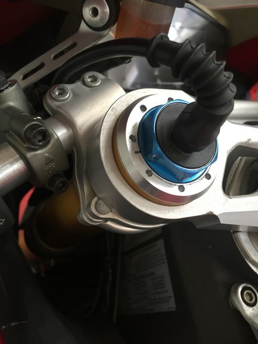 Fahrwerksemulator elektrisch Ohlins Ducati® 1199S 1299S V4S, Aprilia® RSV4 - Bild 2 von 5