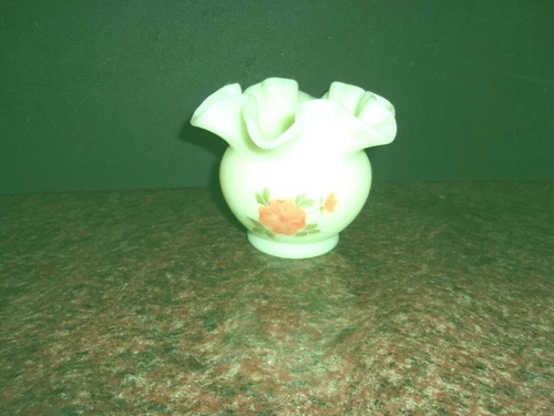 Fenton Small Vase Custard Color Crempted Edge Signed