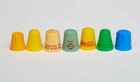 7 Vintage PLASTIC Thimbles incl Coca Cola and Pepsi. Collector's items! — photo 1